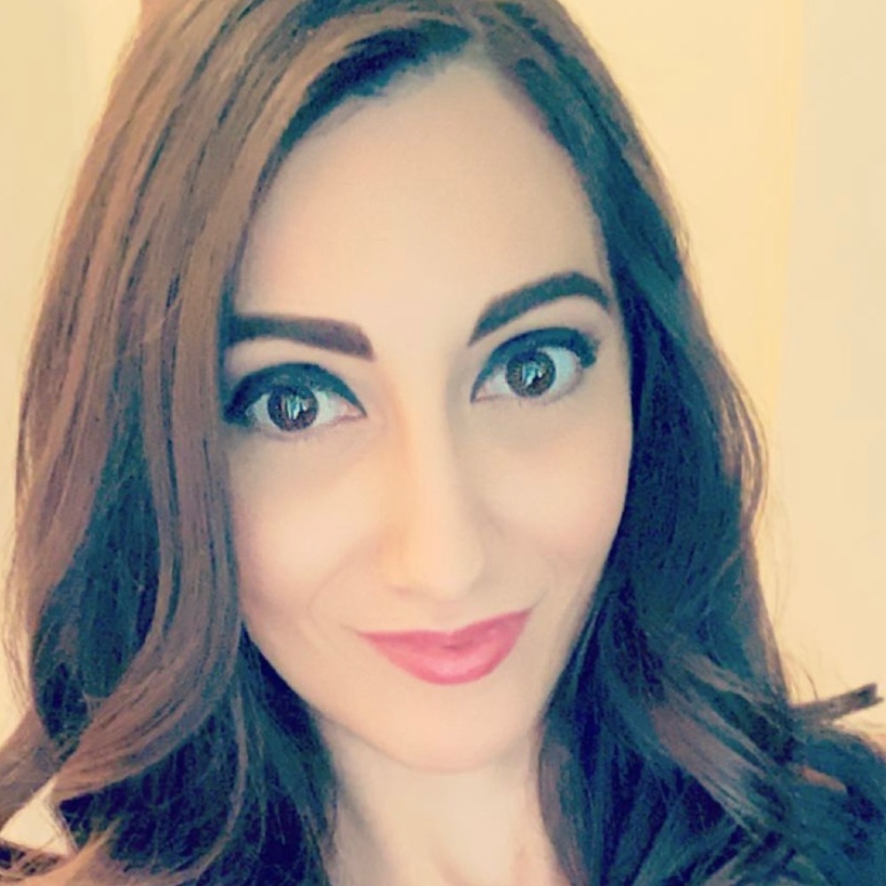 Meet your Posher, Nicole